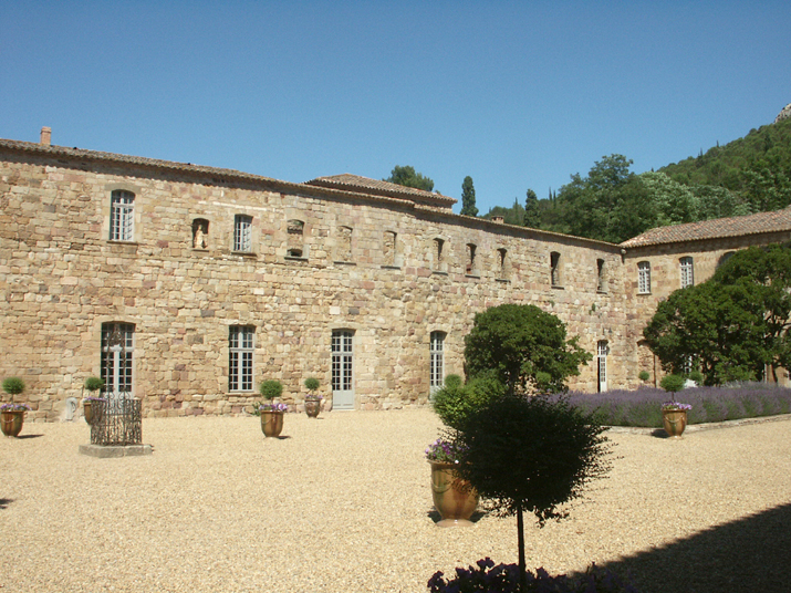 2007-07 Fontfroide 005.jpg - DCF 1.0